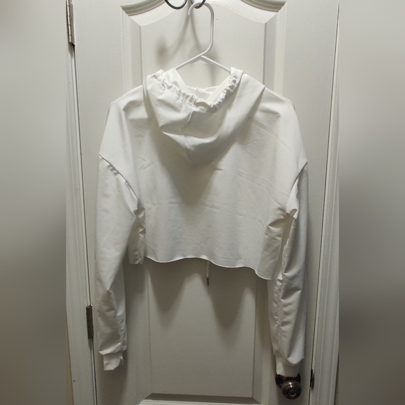 Cropped long sleeve hoodie - Picture 5 of 5